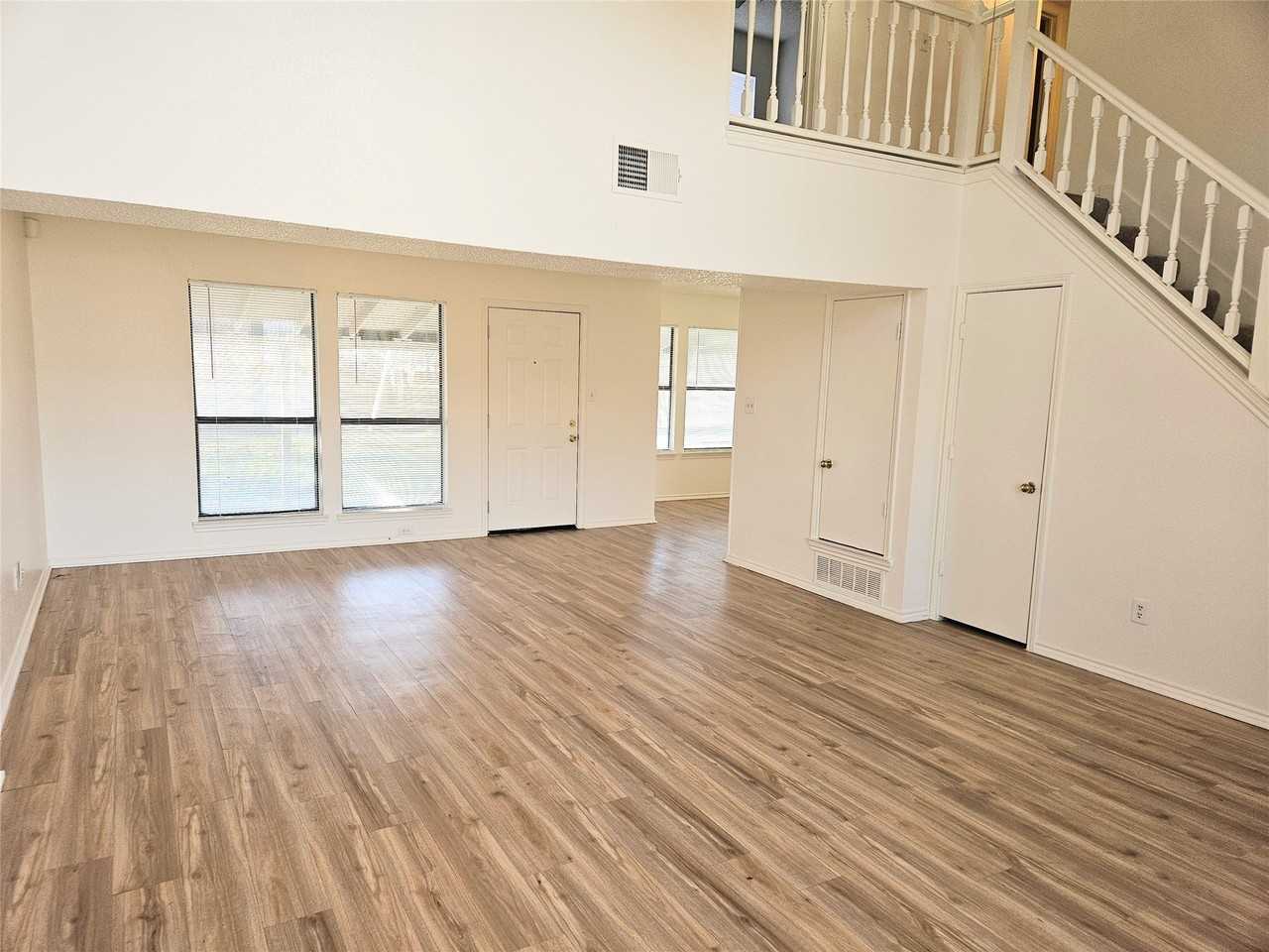 4730 Waxwing Dr - Photo 3 of 32
