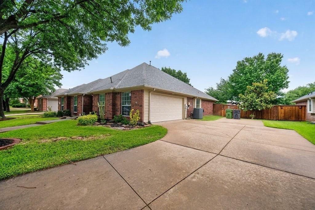 313 Cave River Dr - Photo 2 of 40