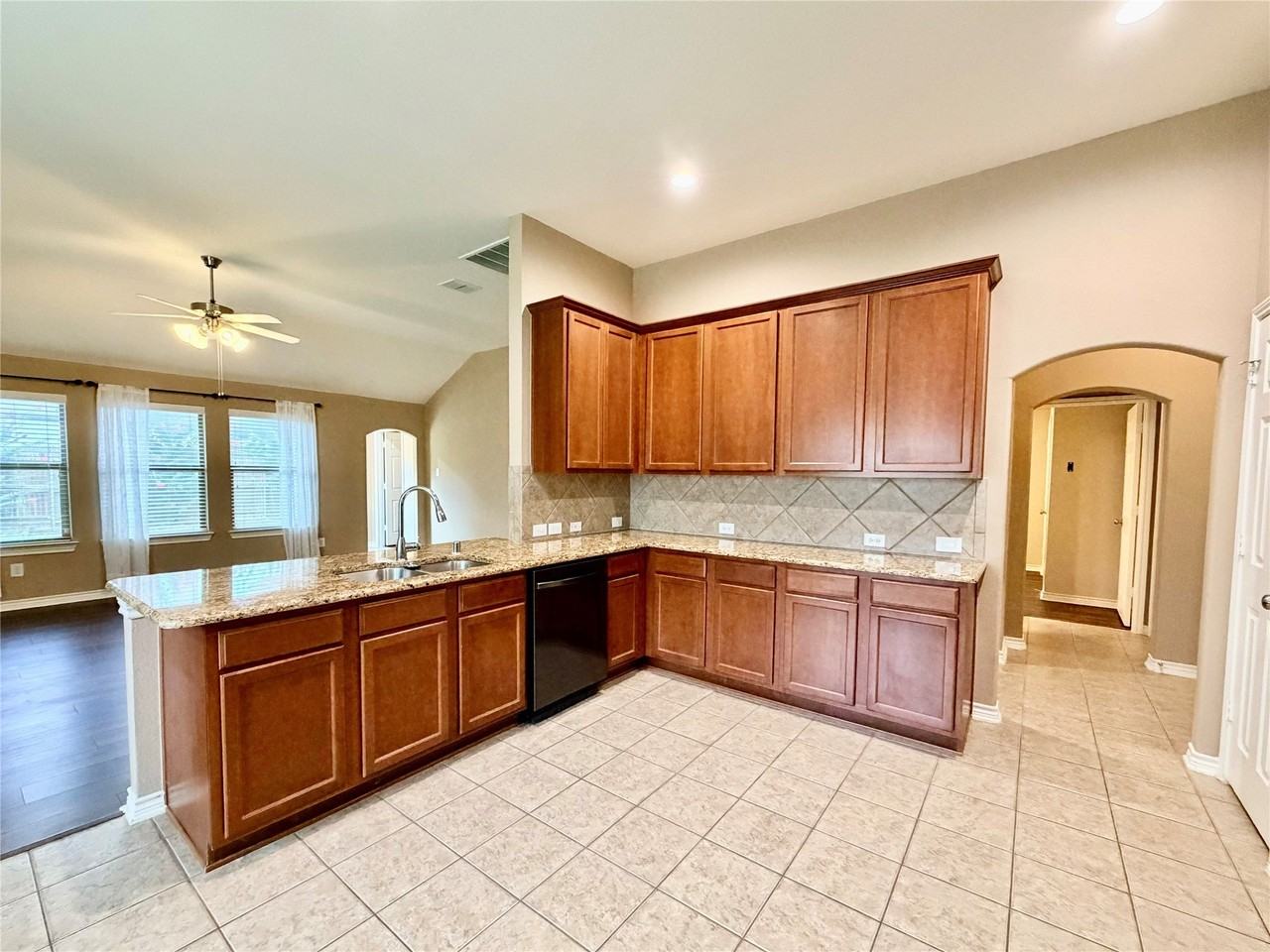 3504 Northpointe Dr - Photo 6 of 18