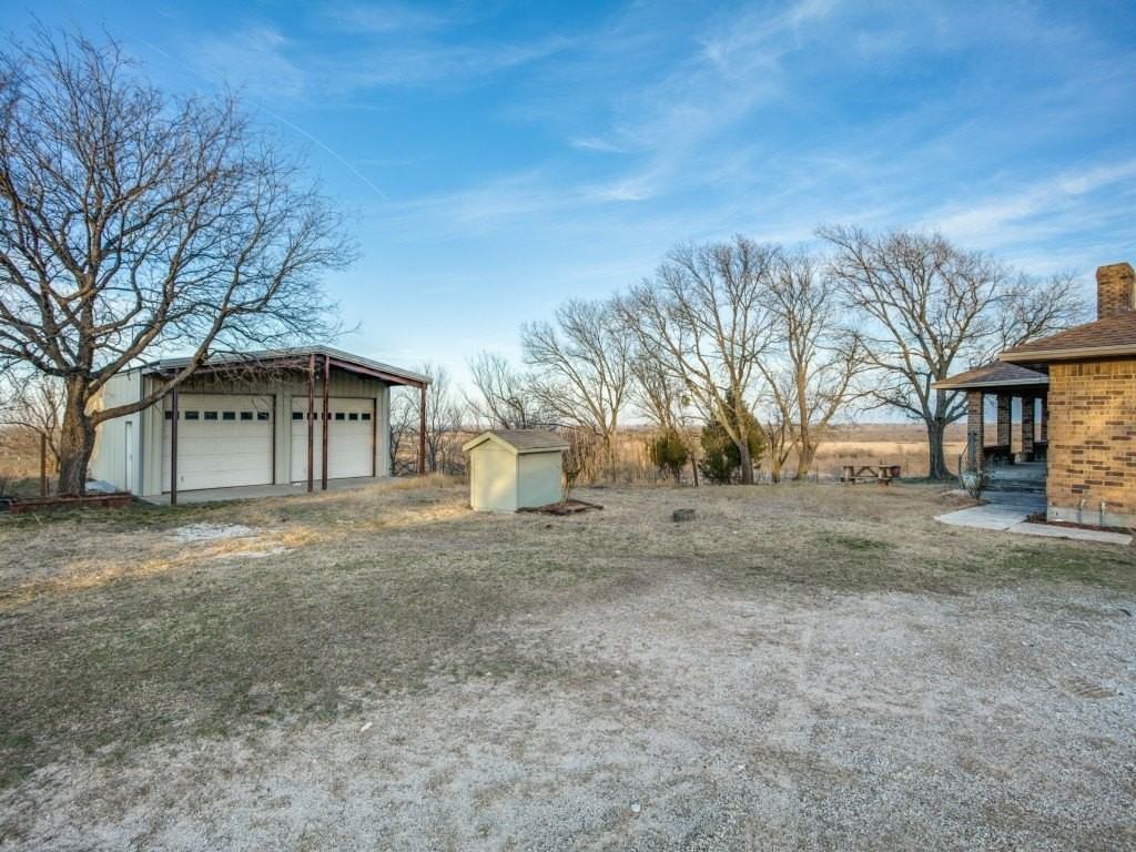 4774 N Bonnie Brae St - Photo 3 of 37