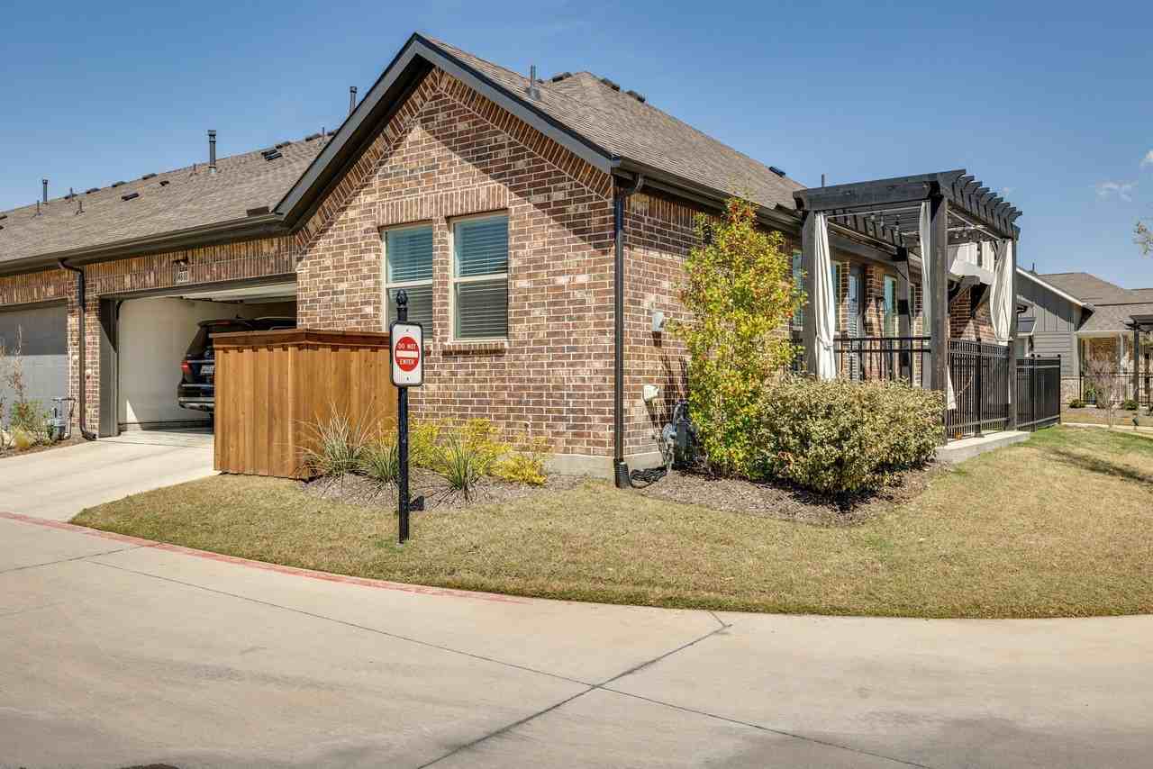 4801 Midnight Violet Way - Photo 2 of 27