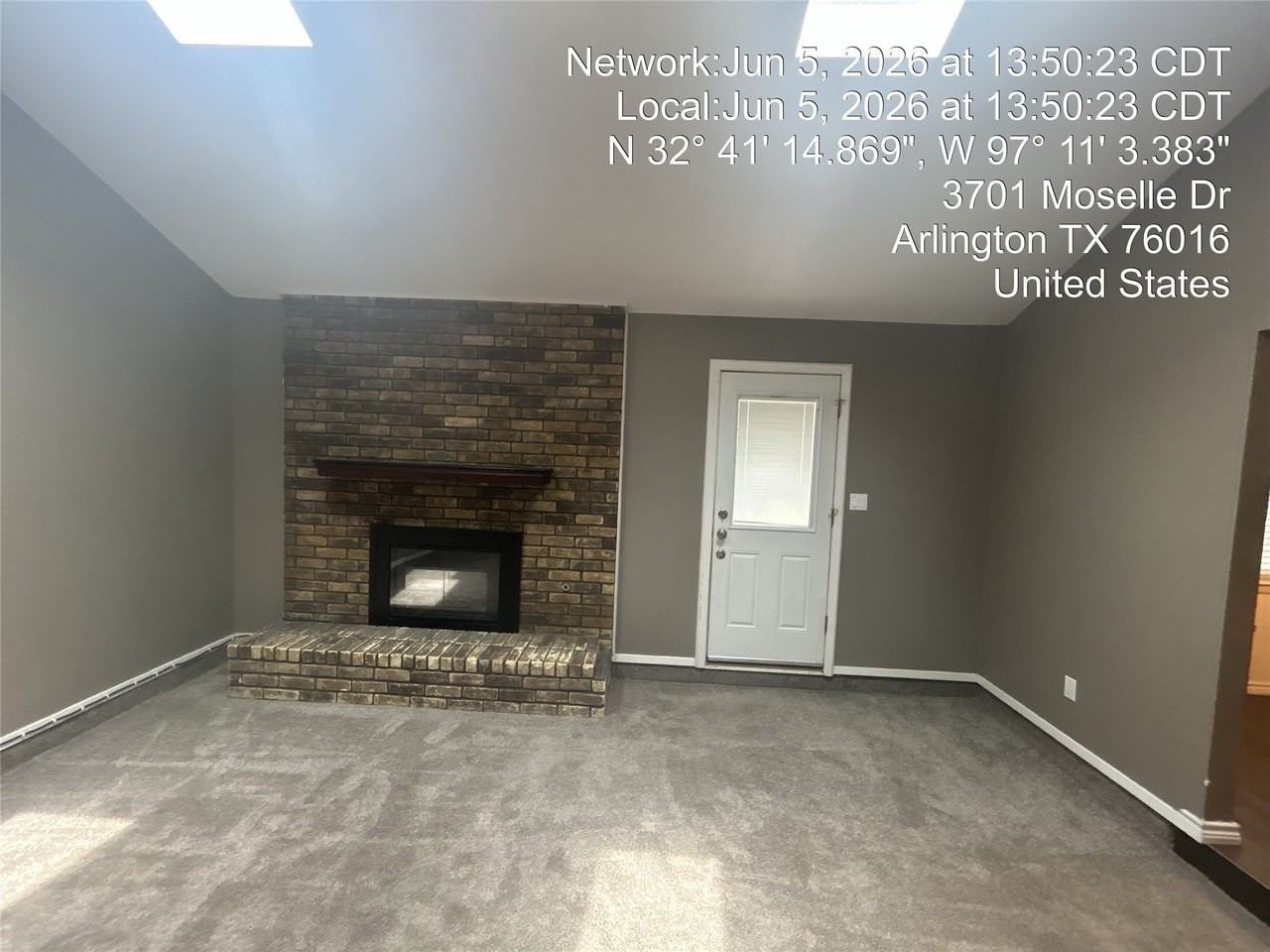 3701 Moselle Dr - Photo 3 of 12
