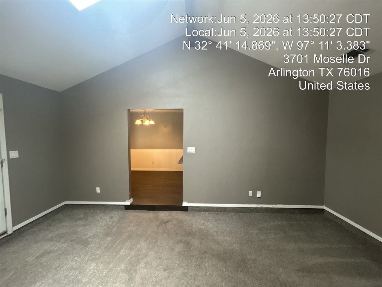 3701 Moselle Dr - Photo 4 of 12