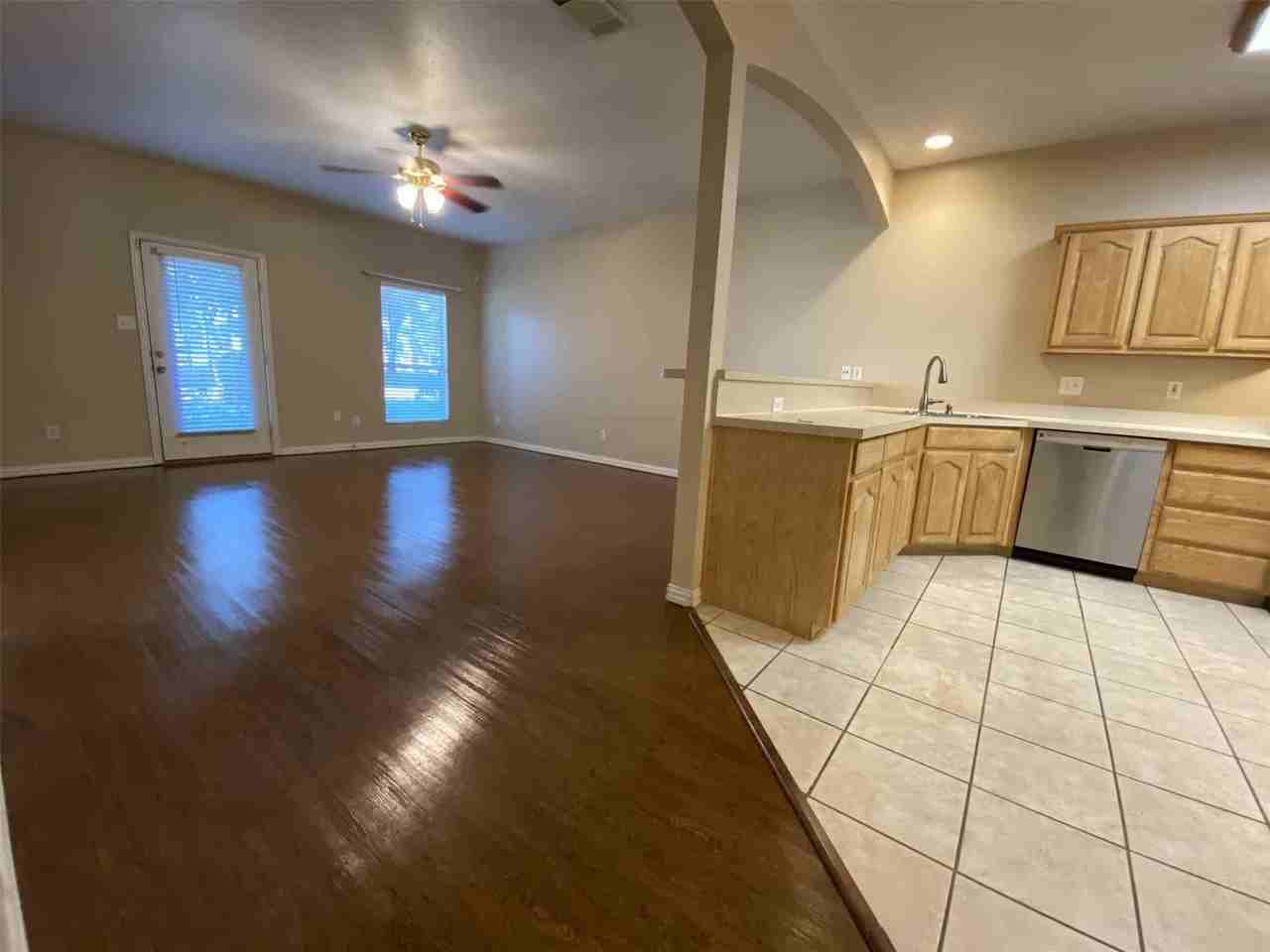 300 E Main St - Photo 4 of 22