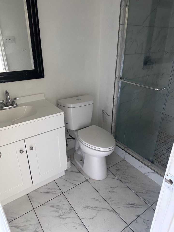 2103 Carlton Rd - Photo 6 of 18