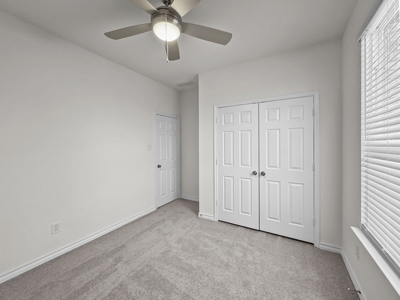 664 Jupe Way - Photo 7 of 28