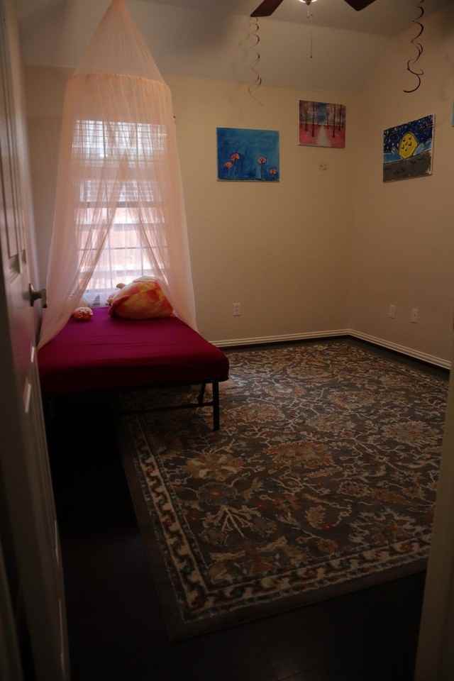 2616 Pennington Dr - Photo 4 of 9