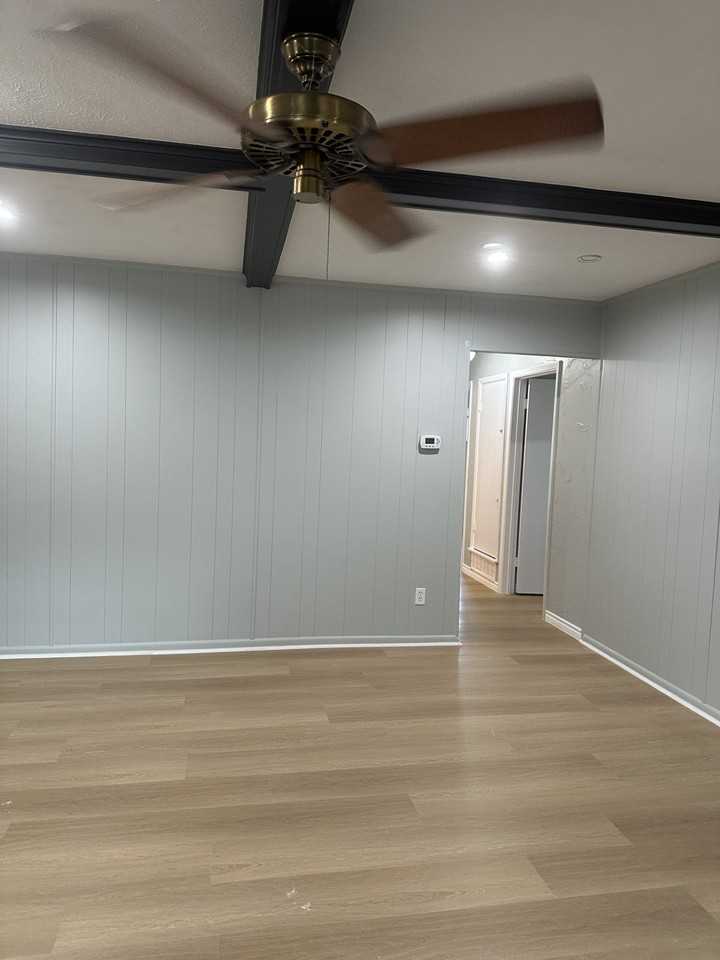 3417 Blueridge Ln - Photo 4 of 9