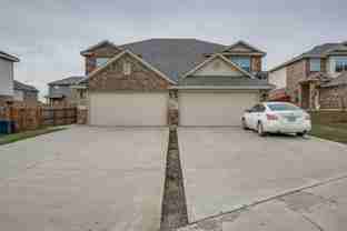5007 Sanger Circle Dr - Photo 1 of 1