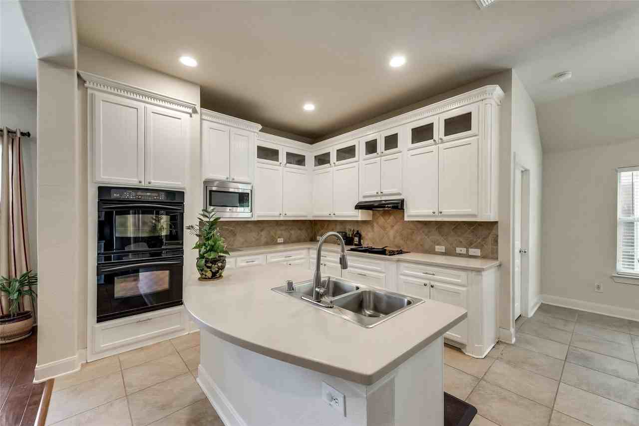 14574 Daneway Dr - Photo 7 of 18