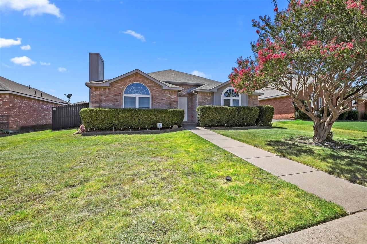 1533 Prescott Dr