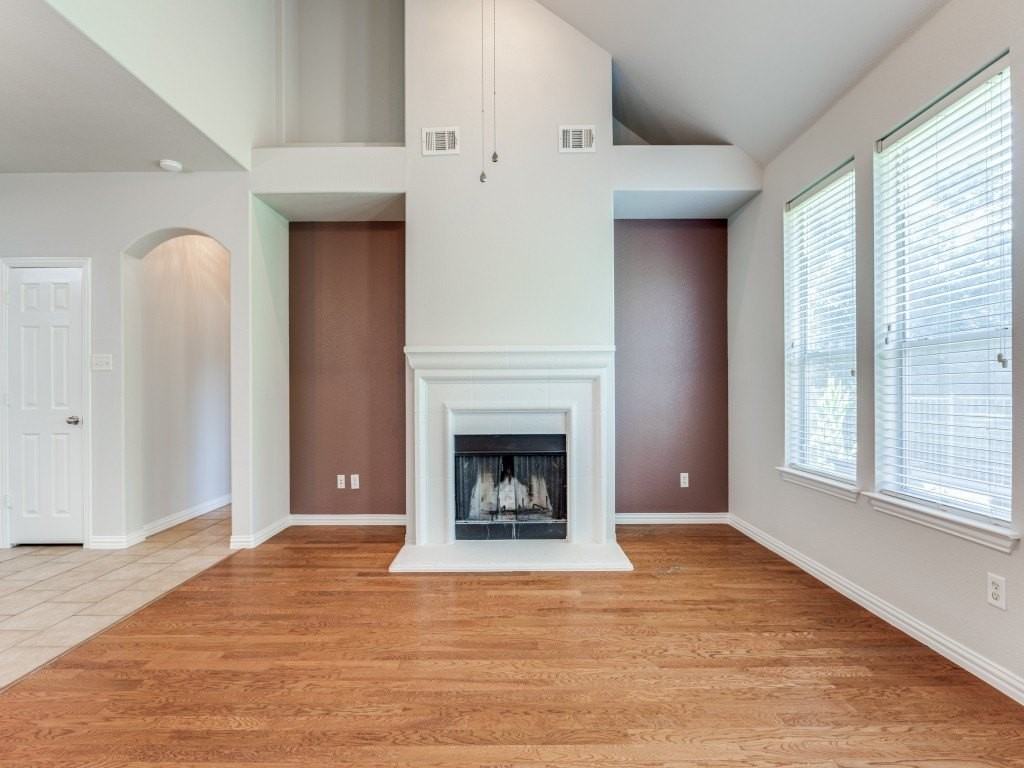 2728 Tangerine Ln - Photo 5 of 25