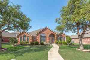 featured image of 3806 Palace Pl