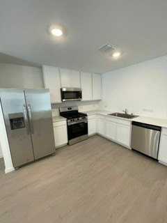 1645 Verdin Rd - Photo 2 of 8