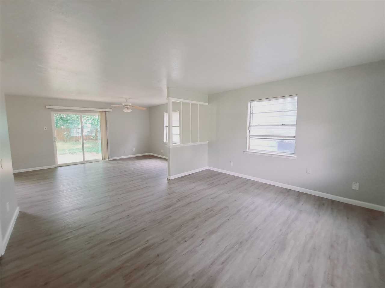 633 Rutgers Dr - Photo 4 of 23