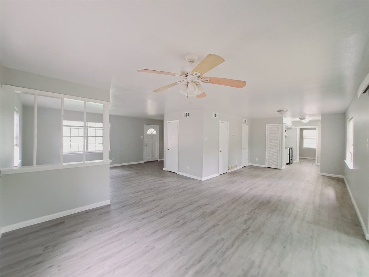 633 Rutgers Dr - Photo 5 of 23
