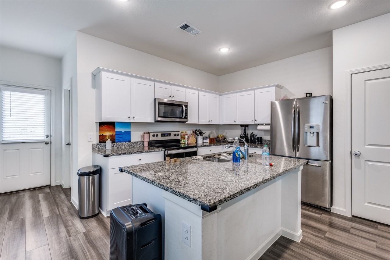 1816 Marquette Dr - Photo 5 of 12