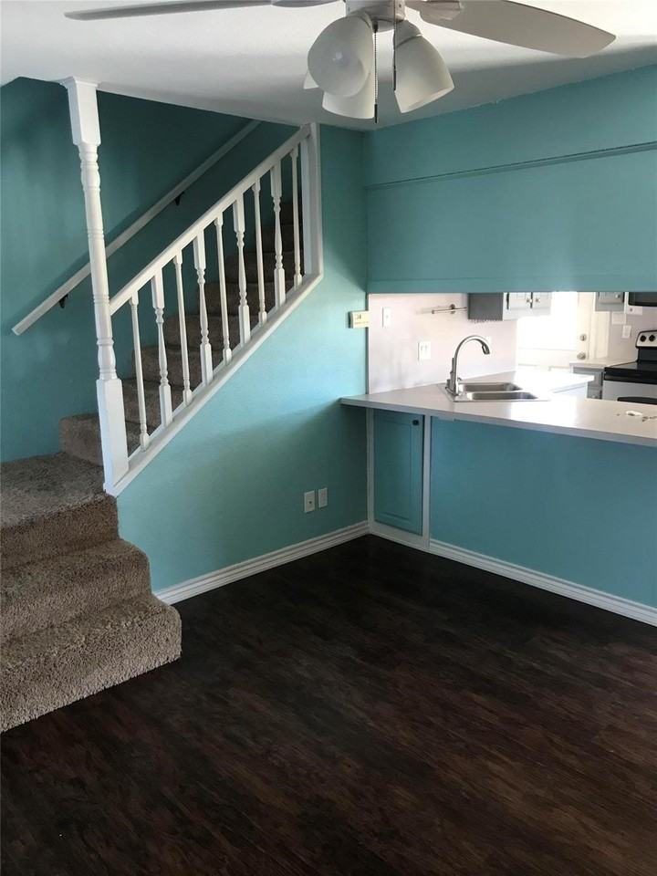 290 N Laramie Cir - Photo 5 of 10