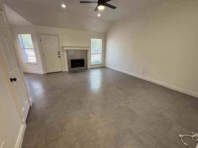 517 Meadowcrest Dr - Photo 3 of 25