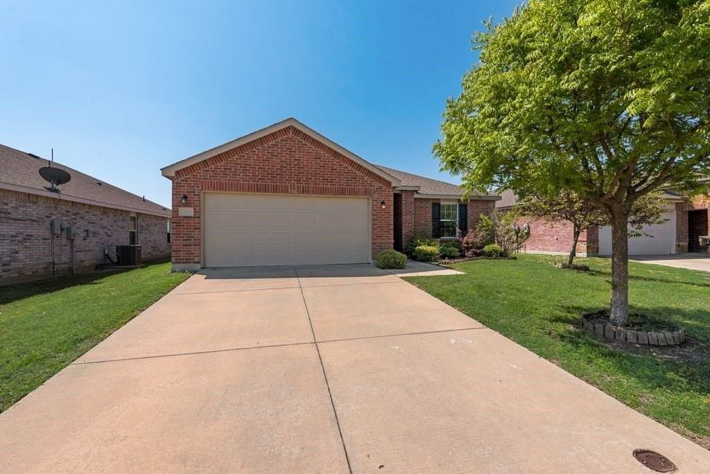 3004 Pinyon Pl - Photo 2 of 22