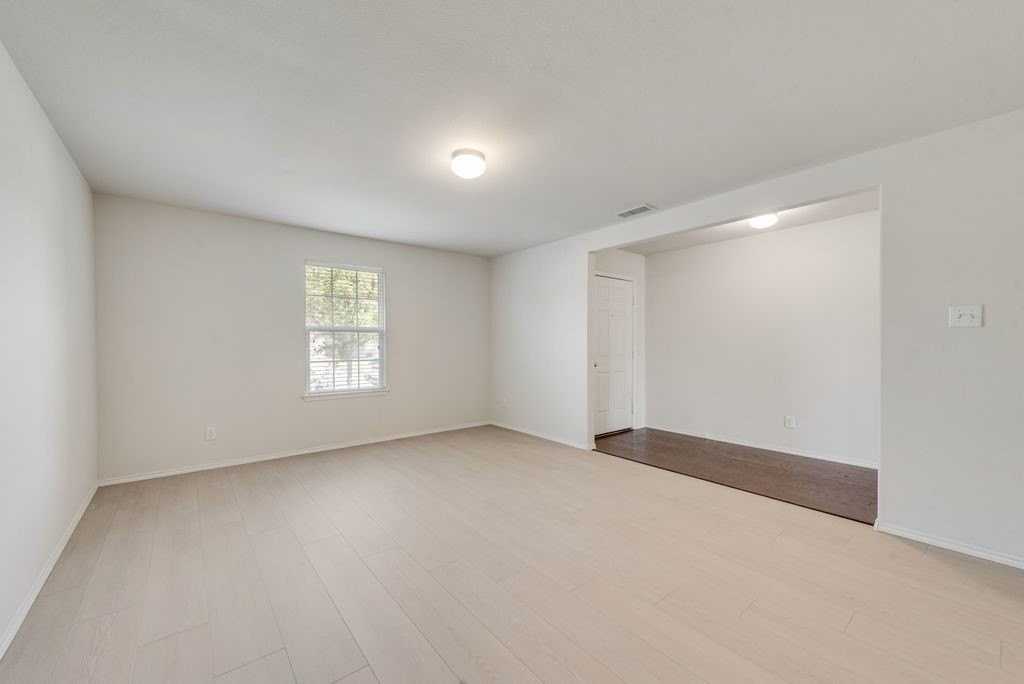 3004 Pinyon Pl - Photo 7 of 22