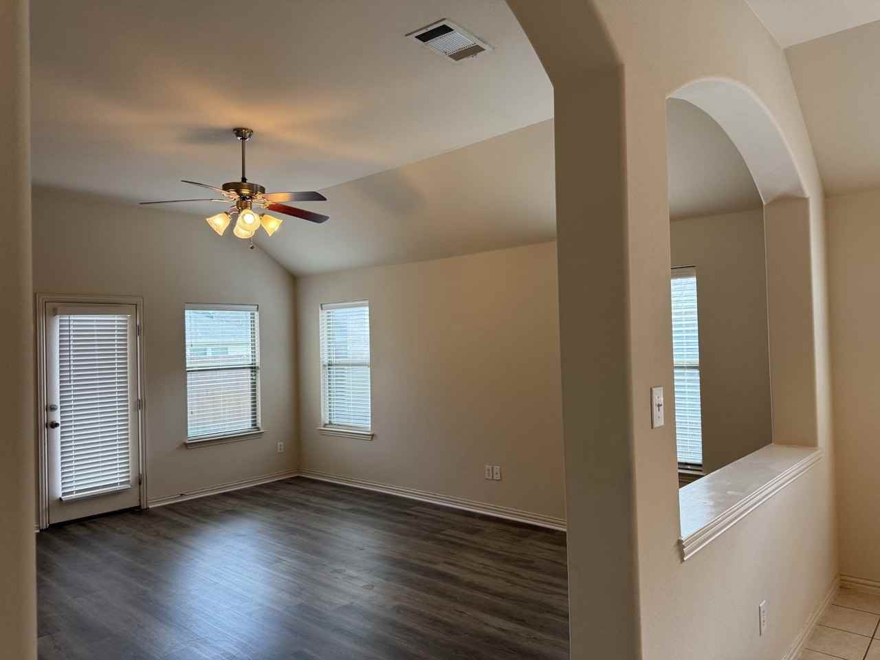 5121 Hidden Knolls Dr - Photo 6 of 19