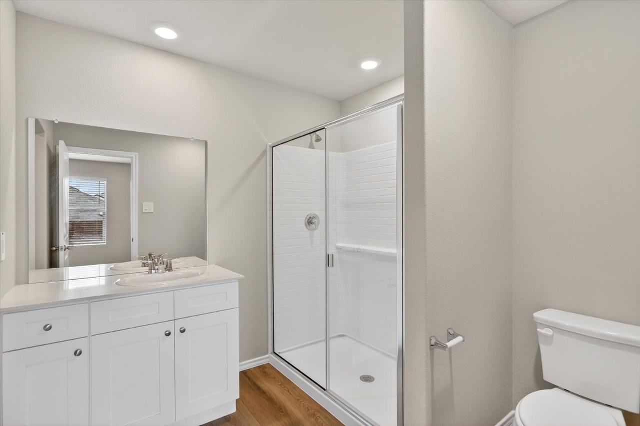 5533 Flannel Ln - Photo 5 of 21