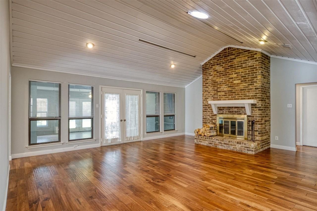 3809 Graphic Pl - Photo 5 of 31