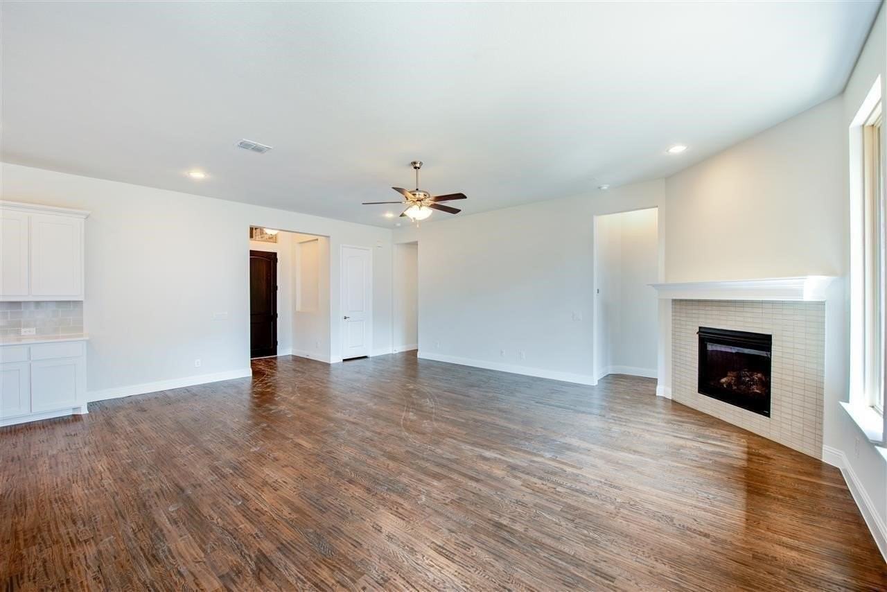 4422 Juniper Ln - Photo 7 of 31