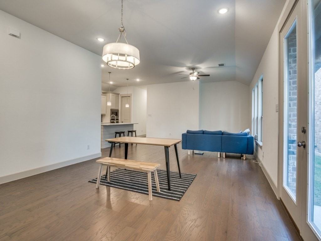 12851 Shepherds Hill Ln - Photo 6 of 25