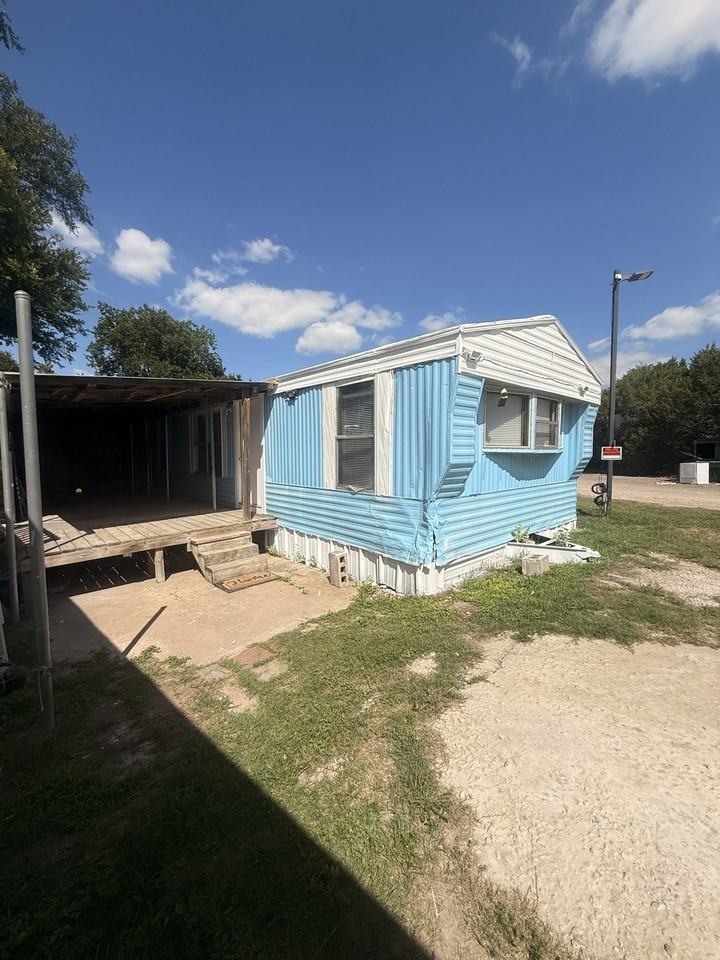 541 Simmons Way #7 - Photo 4 of 13