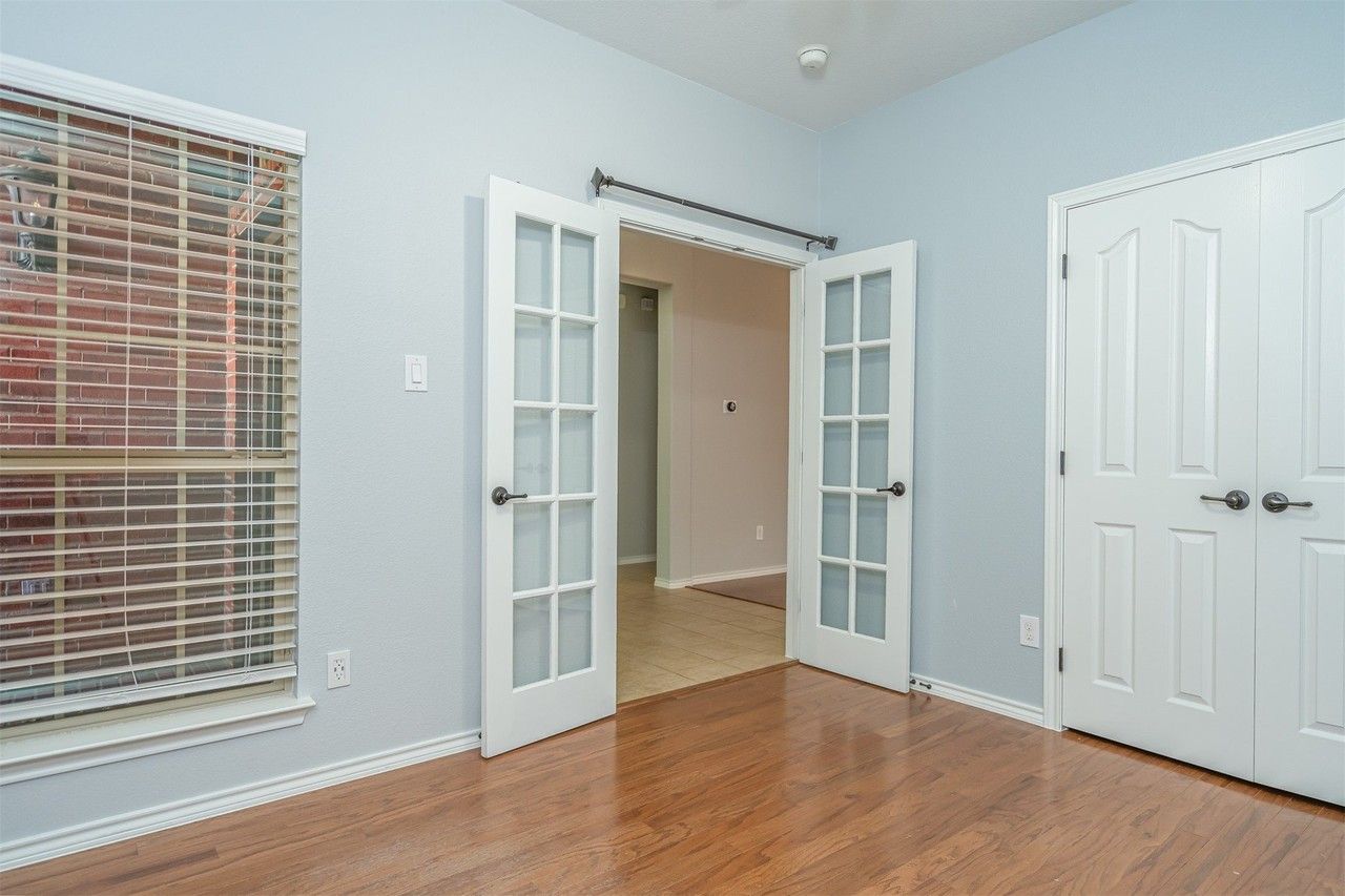 10025 Grey Crow Dr - Photo 6 of 40