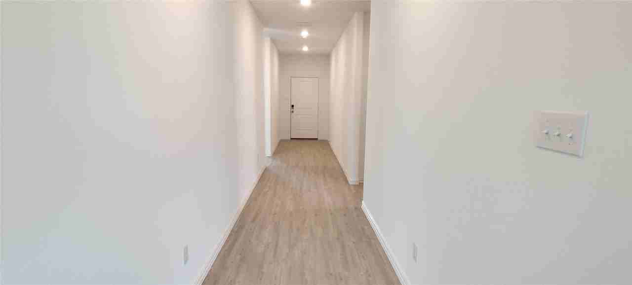 4812 Sagerun Dr - Photo 3 of 27