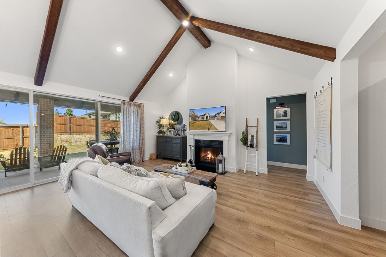 1340 Cartona Rd - Photo 4 of 26
