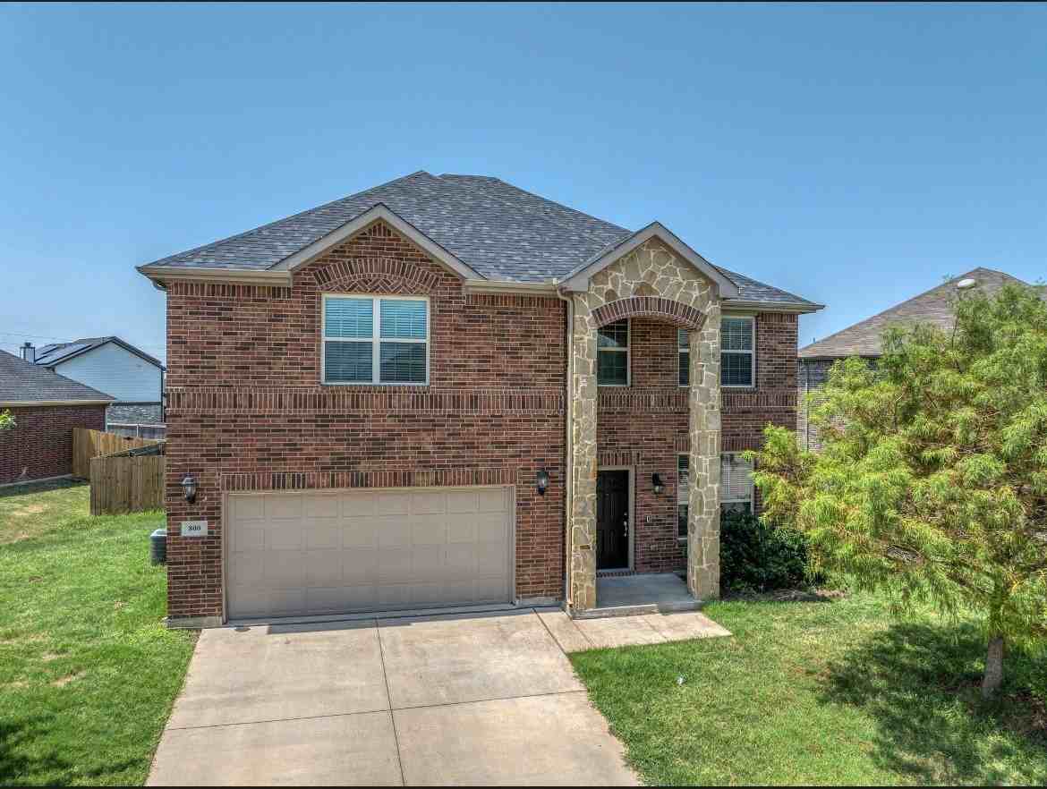 800 Cormorant Dr - Photo 3 of 30