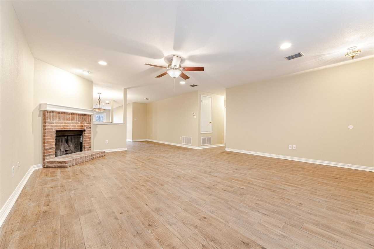 9013 Fremont Trl - Photo 2 of 27