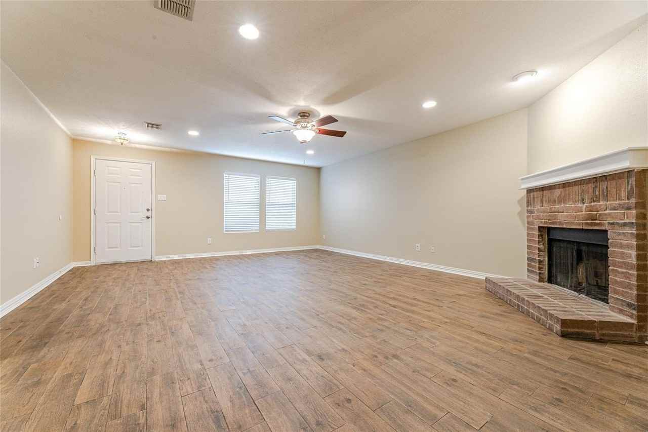 9013 Fremont Trl - Photo 4 of 27