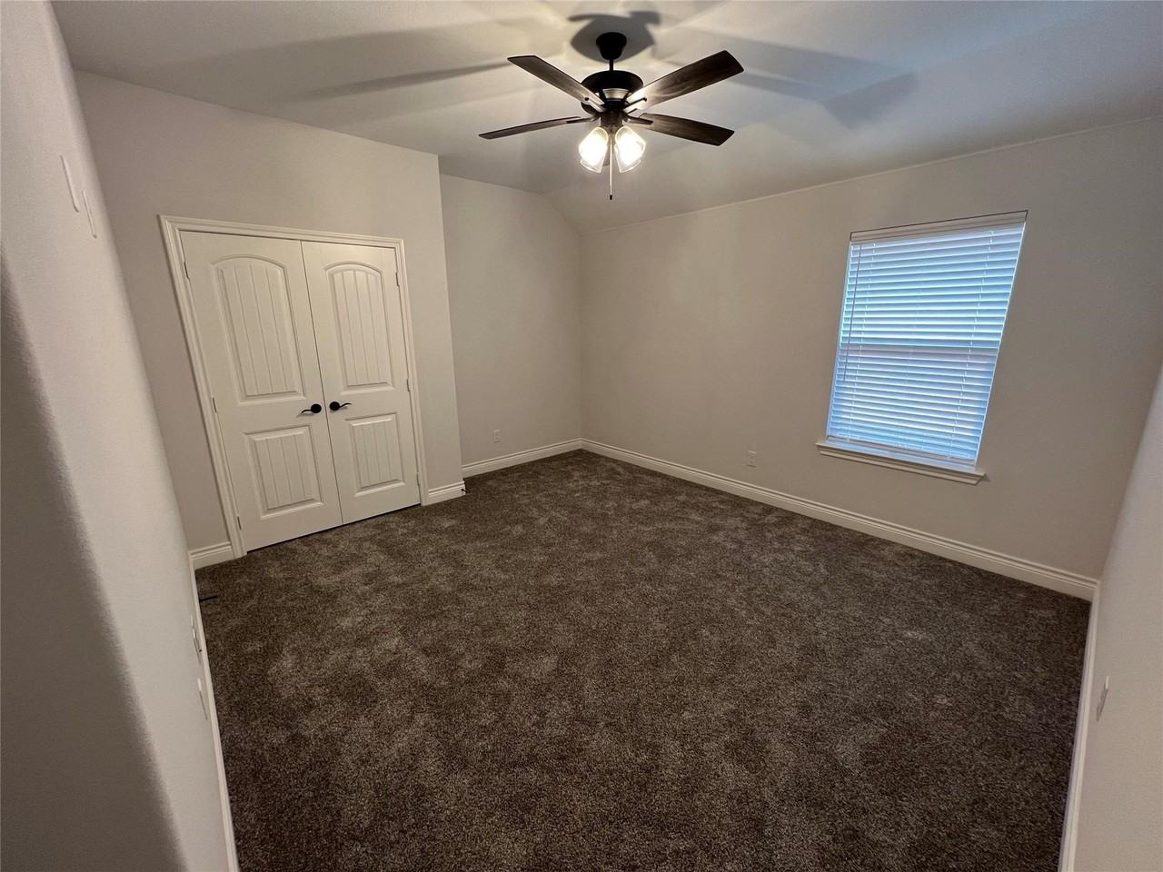 708 Tippit Ln - Photo 7 of 12