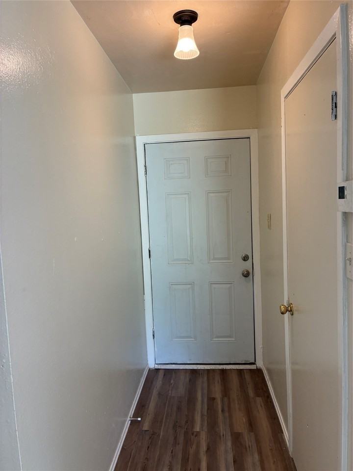 2976 Jeston Cir - Photo 5 of 14
