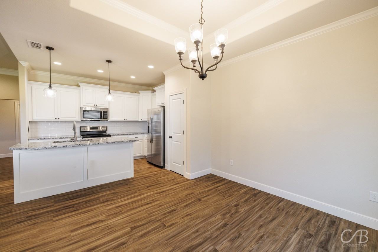 7325 Wildflower Way - Photo 6 of 34