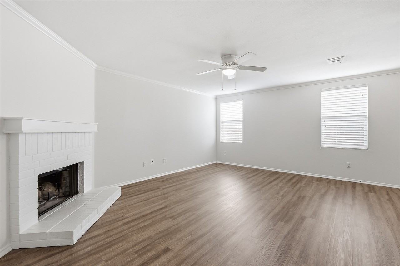 5073 Village Stone Ct - Photo 4 of 18
