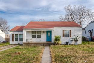 3212 S Llewellyn Ave - Photo 1 of 1