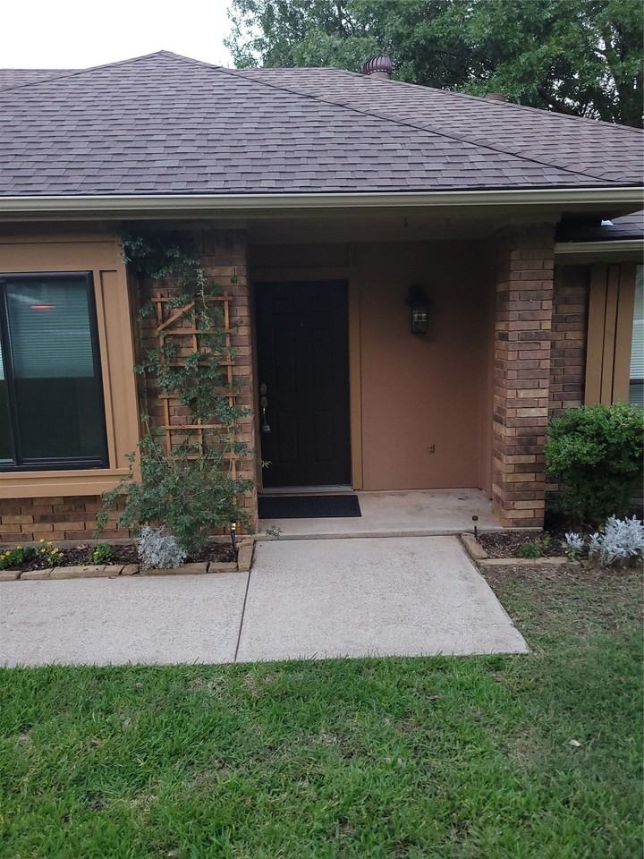 912 N Dove Rd - Photo 2 of 36