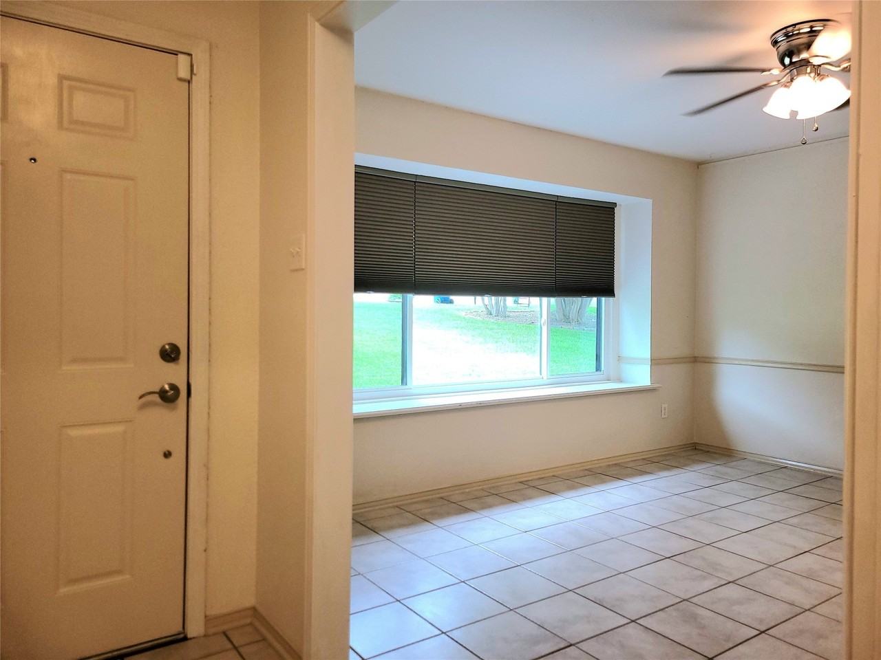 912 N Dove Rd - Photo 3 of 36