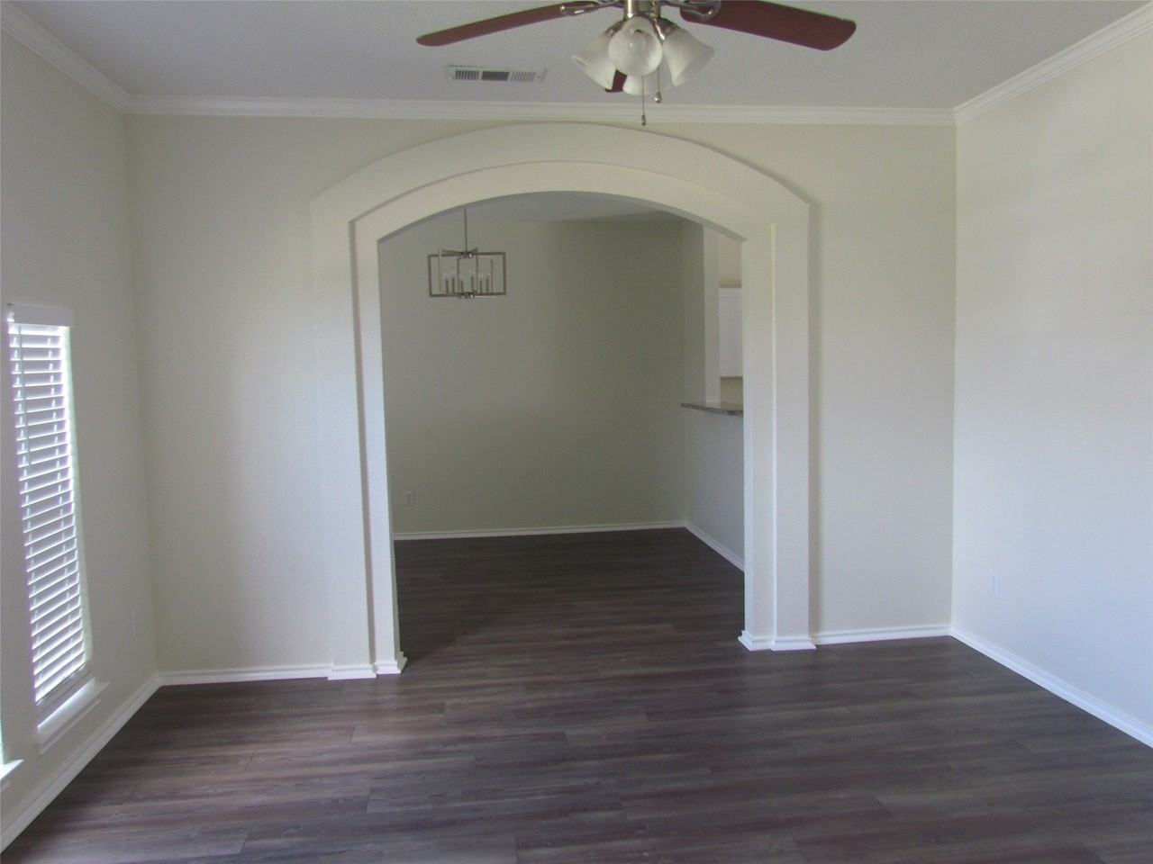 138 Blanchard Dr - Photo 2 of 15