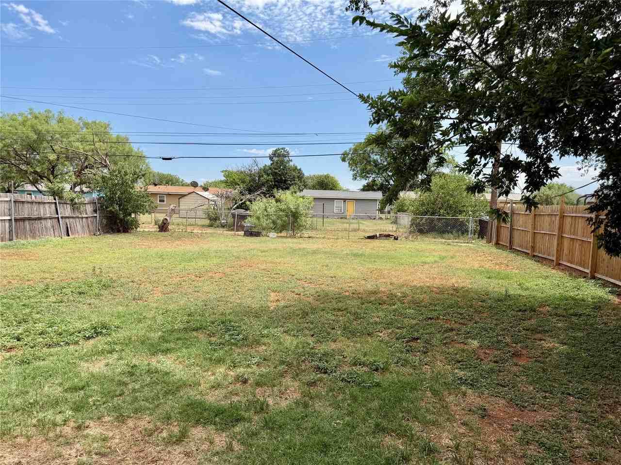 5349 Questa Dr - Photo 6 of 14