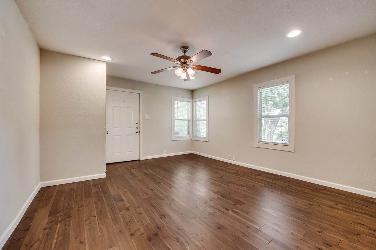 220 Jagoe St - Photo 6 of 19