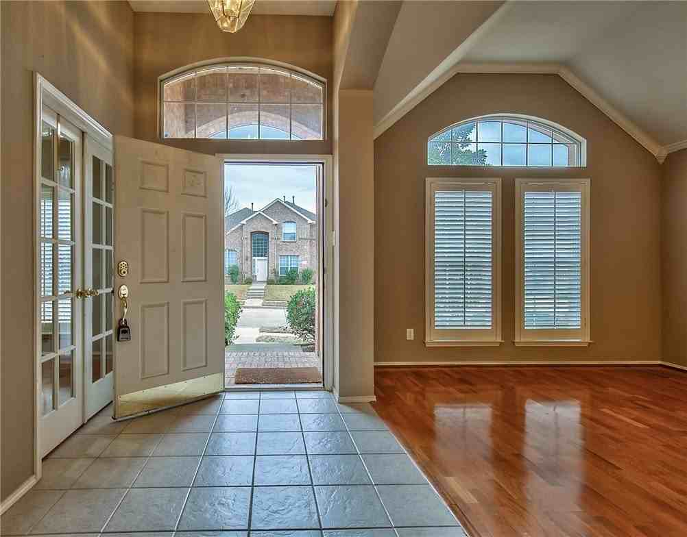 3016 Afton Ridge Dr - Photo 3 of 34