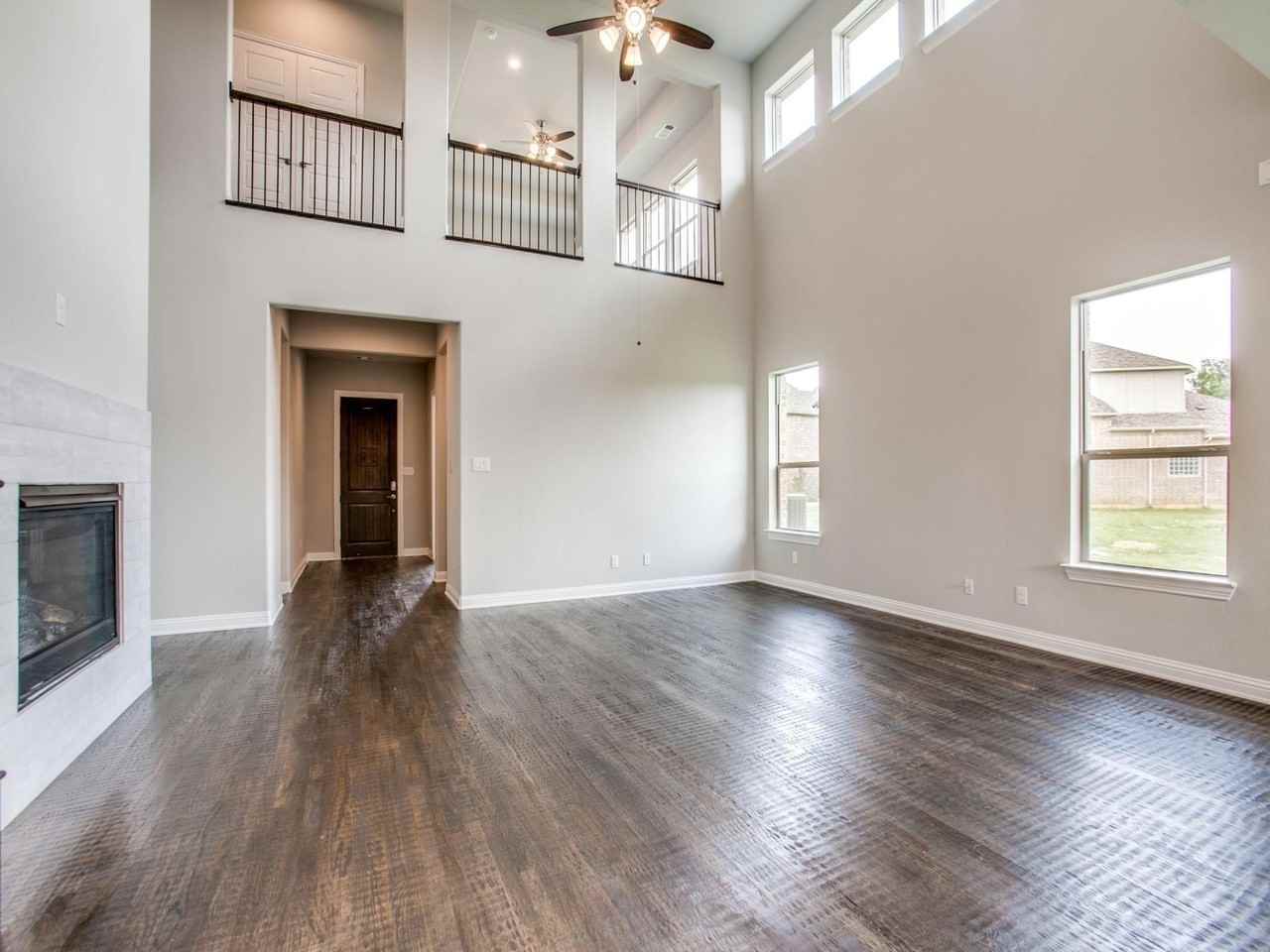 2701 Deansbrook Dr - Photo 3 of 25