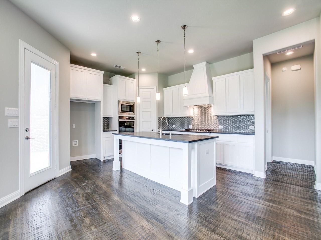 2701 Deansbrook Dr - Photo 7 of 25